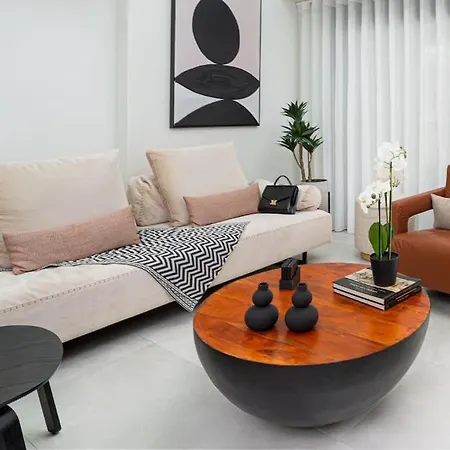 Elegant Maisonette *