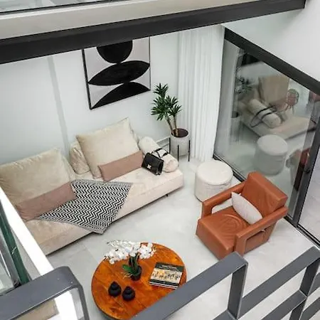Elegant Maisonette Nea Alikarnassos