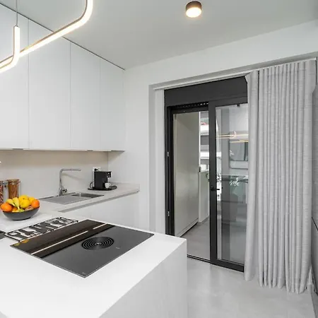 Elegant Maisonette Nea Alikarnassos